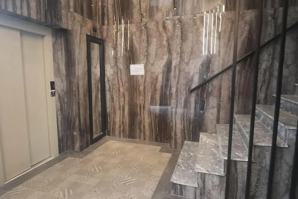 Flower Apartment Free Private Parking Tirana